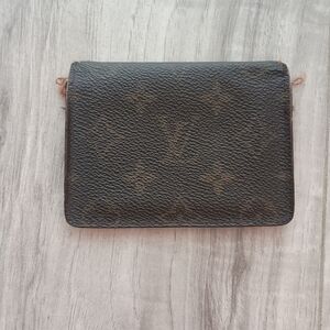 Louis Vuitton Bi Fold Card Holder Wallet